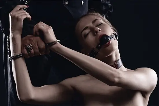 西檬之家-BDSM新手入门指南：从基础术语到安全实践